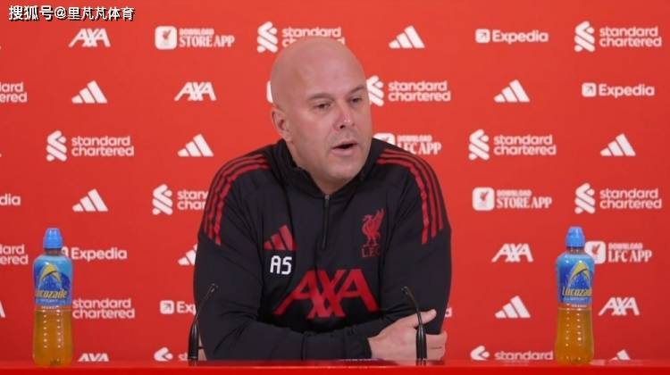 后卫没买前锋买错?利物浦转会窗激进过头,给本赛季失败埋下伏笔