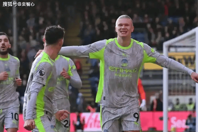 3-0桑德兰+斩获联赛4连胜+暂列联赛第2+仅落后阿森纳2分!